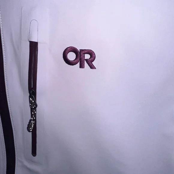 Outdoor Research Aspire 3L Jacket for Women- New without tags. Size Medium. - Picture 5 of 6